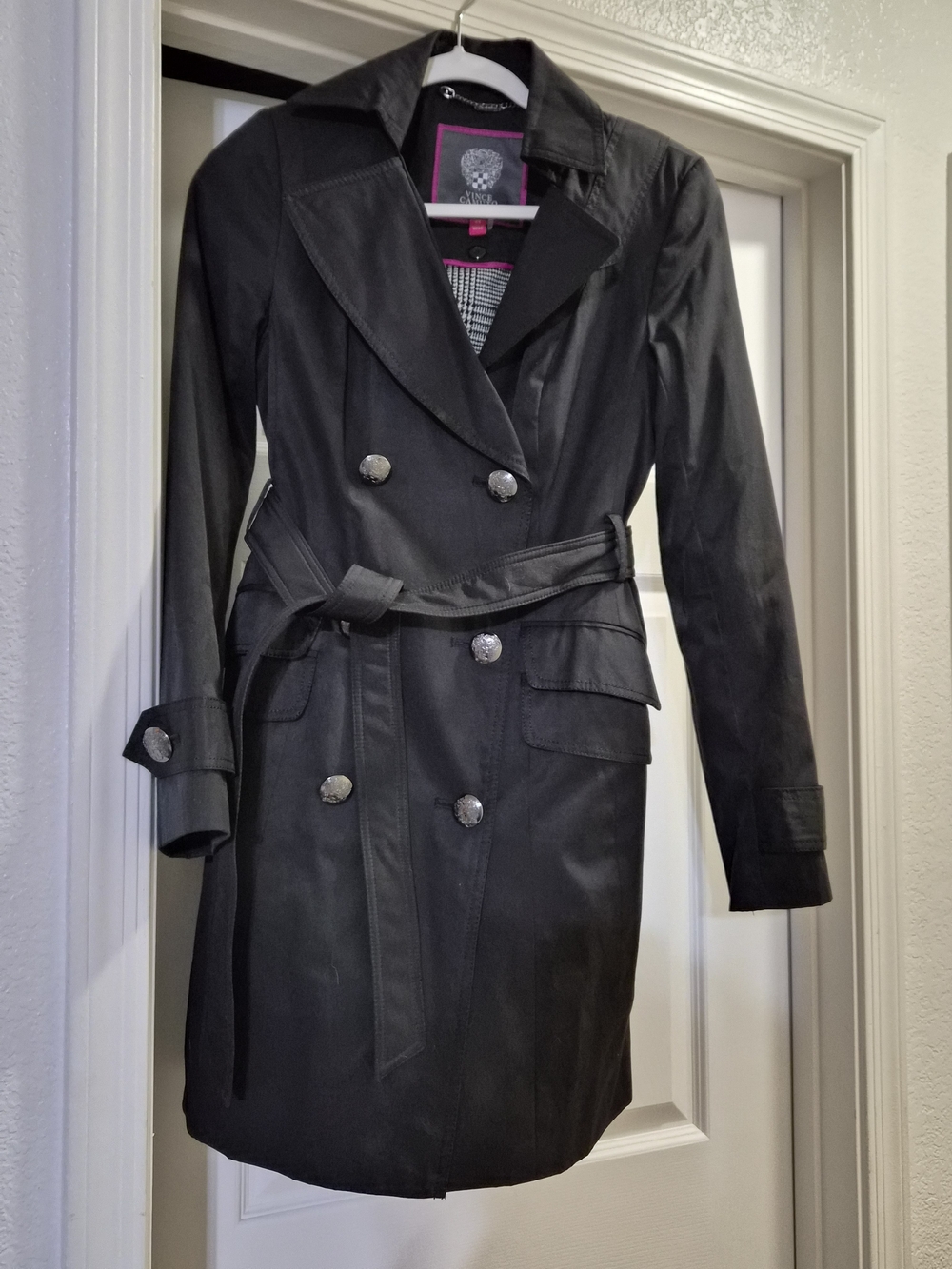 Vince Camuto Black Double-Breasted Trench Coat